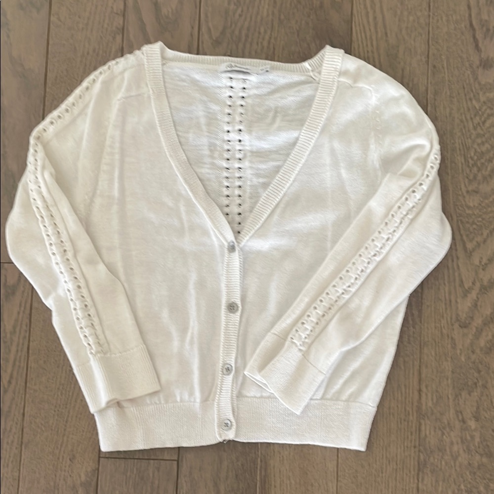 Women's Elegant White Cropped Cardigan Sweater XS